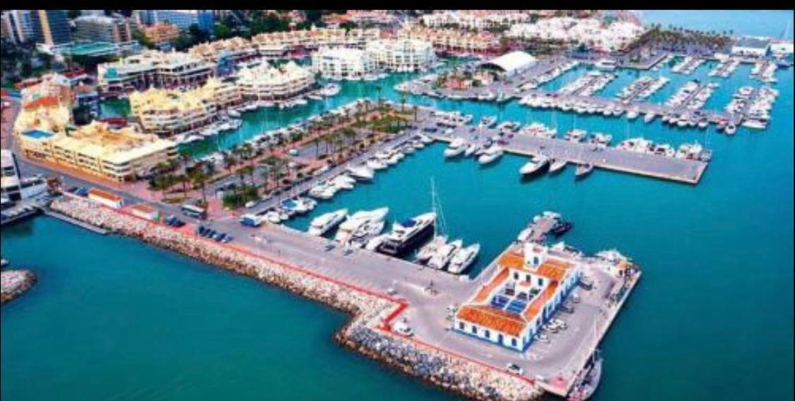 Benalbeach Complex Benalmadena Bagian luar foto